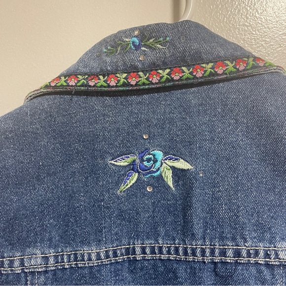 Vintage Women's Bill Blass Jeans Denim Vest Embroidery Floral & Rhinestone EUC M - Picture 10 of 10